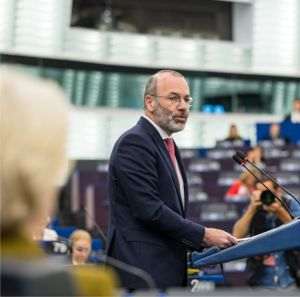 Manfred Weber, preşedintele PPE: Acordul cu Mercosur este o înţelegere anti-Trump